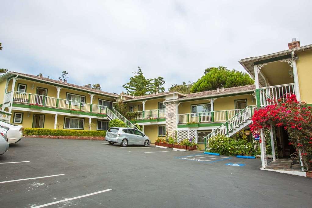 Carmel Inn & Suites Bagian luar foto